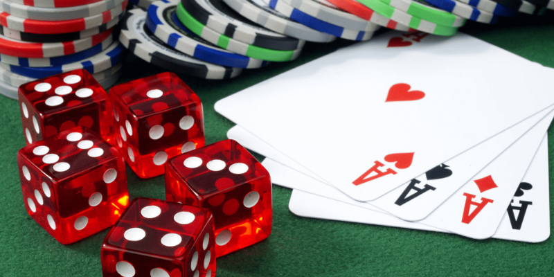 Phỏm V9WIN - Trải nghiệm game bài truyền thống trên nền tảng hiện đại 6 Khi gặp vấn đề khi chơi phỏm anh em hãy liên hệ đội ngũ nhân viên